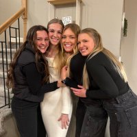 S U T T O N (@sschlumbohm4) 's Twitter Profile