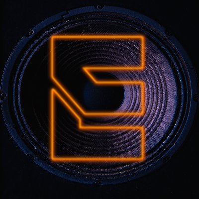 DJ Amateur 16 ans d'expérience dans le djing auto-entrepreneur age 27 ans