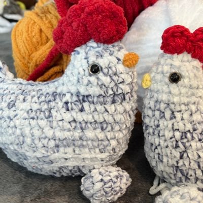 #YarnLover #Knitter #HandMade #UniqueGifts #Baby #Shower #Props #Costumes #Hats #Blankets #Knitting #Mvskoke #Osvnv 🦦 #Holatte 💙