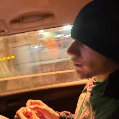 bighubris's profile picture. renseigne toi.