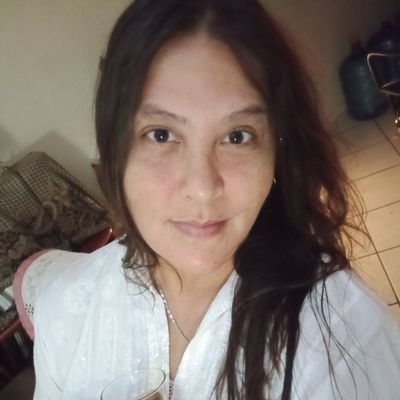 Abogado/ Amante de las letras-Poesía - Bellas Artes..
Conectar- Sentir- Reiki - yoga