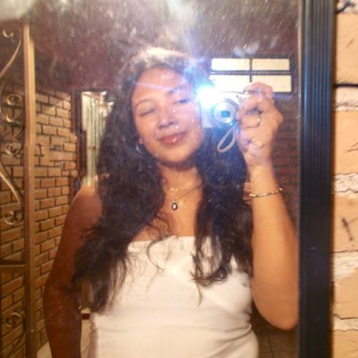 lozanomiaa's profile picture. 