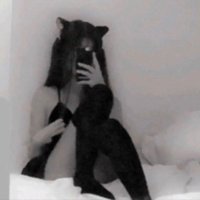 ella (@ell4dumbd0ll) 's Twitter Profile