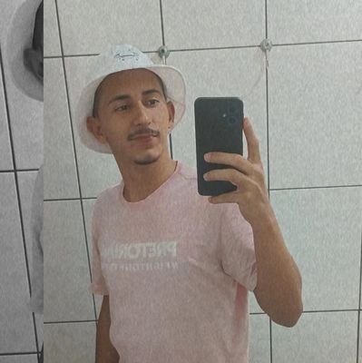 LucasSenne2's profile picture. 23y, Sagitário, 
Jundiaí - SP.                                                  
Insta @lucaas_senne