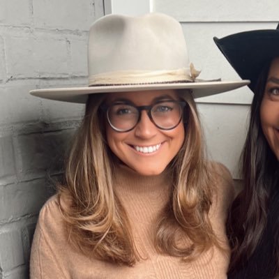 taypeeeee's profile picture. 