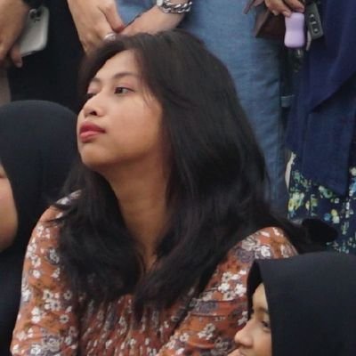 pernahko ditampeleng tukang becak?