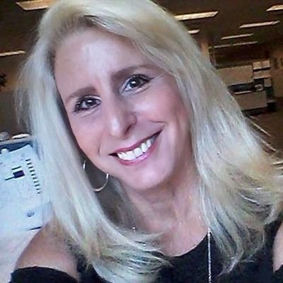 sueperb1's profile picture. I like to frame life's moments ...