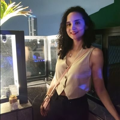 _carmeneli's profile picture. Comunicadora Social/ Jefe de Prensa ⚡