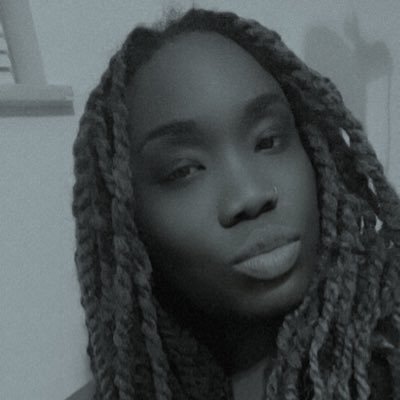 SAVAGERYLUVSYOU's profile picture. 