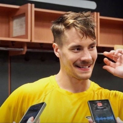 74JSAROS's profile picture. maybe they seen me at the dessert table i don’t know - JS74 | certified goalie lover