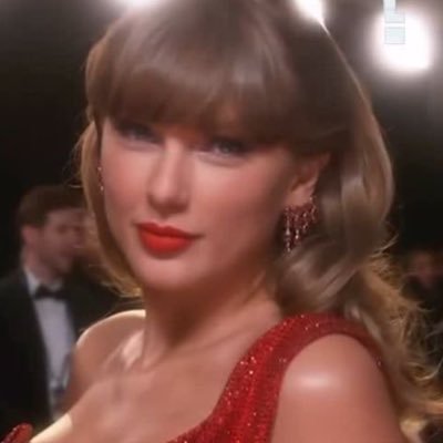 sooyashaze's profile picture. I talk A LOT| Dua, Taylor, Blackpink, AG!, Angèle & YOI| Eras CDMX| 20 | Esp\Eng. pro shippers & gaylors dni