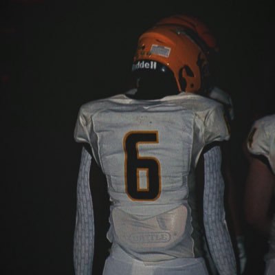 Class of 2026 / OLB/SS Northeast High school /Height 5’10 185lb / 40yard 4.69 /cell: 443-517-2332 Email:elijahtyler726@gmail.com instagram:3x.lijah_