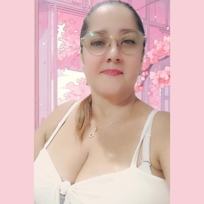 mary10257519's profile picture. Dios es mi fortaleza