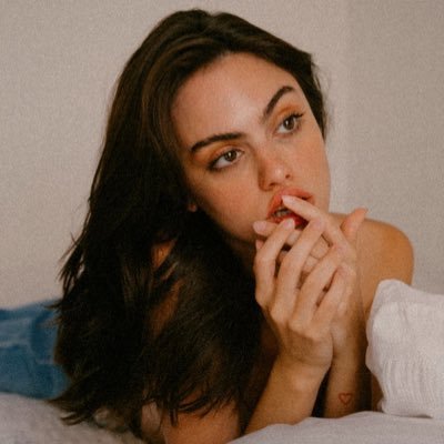 AllHiddenThings's profile picture. — everywhere you look, a dead end.