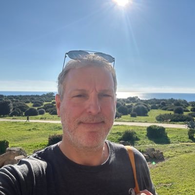 AlexIob's profile picture. Software Craftsman