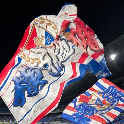 yfm0803nissan's profile picture. 横浜・Fマリノスの試合で最前列の場所で大旗に関するpostをします。日産スタジアムN15付近の最前列で大旗を振らせて頂いてます。ニッパツでは16付近(メイン側）の最前列で振らせて頂きいてます。安全第一で大旗を振らせていただきます。元中町公祐旗、横濱魂旗の人🇫🇷介護職です！🇫🇷松田直樹選手同学年