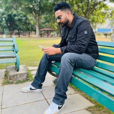 ਤੇਰੀ ਬੰਦਗੀ ਸੇ ਮਿਲੀ ਹੈ ਮੇਰੇ ਵਜ਼ੂਦ ਕੋ ਸ਼ੋਹਰਤ, ਮੇਰਾ ਜ਼ਿਕਰ ਹੀ ਕਹਾਂ ਥਾ ਤੇਰੀ ਰਹਿਮਤੋ ਸੇ ਪਹਿਲੇ,😊
