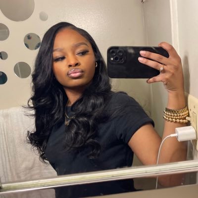 TheOfficialKhiya Profile