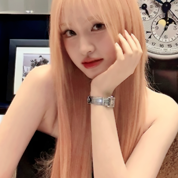 KJ14W's profile picture. my 𝓱eart is like dry ice, 𝘀𝘂𝗯-𝘇𝗲𝗿𝗼 temperature ( an ice-cold, 𝘦𝘦𝘳𝘪𝘦 𝘲𝘶𝘦𝘦𝘯 ♡ ·