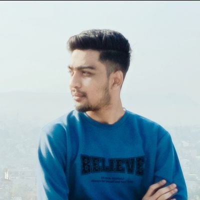 Muz4mmil_'s profile picture. I build products online