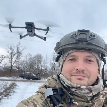 Я український воїн, ми захищаємо наших матерів, дружин, дітей і весь світ свободи💛💙🙏