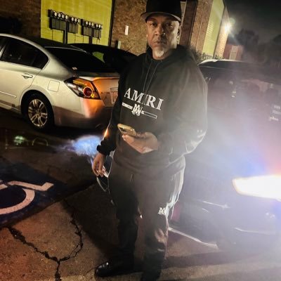 Single Blessed God-fearing hard-working Chemical Plant Supervisor-hustler… That loves my family and kids. Meaning my siblings, uncles aunts and cousins.