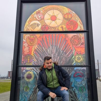 Profesor de Educación Física, Secretario de colegio público, siempre aprendiendo y buscando mejorar.