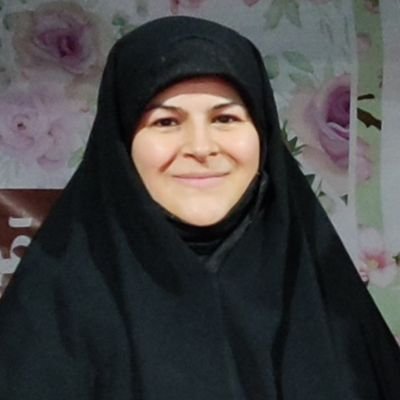 ﷽
مادر۳ فرزند🧕🏻🧑🏻🦱🧕🏻
یکی ازهمین مردم معمولی😌
عاشق دخترای نوجوون💖
دوستدار هنرو علم❤️
ودرحاشیه، معلّم دانشگاه وفرهنگی📝📚
آرزوم، بهبودزندگی همه س🇮🇷