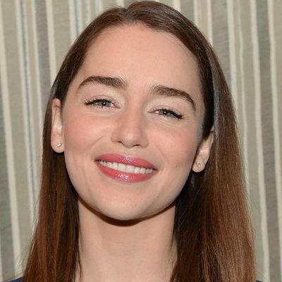 EmiliaClar3062's profile picture. 