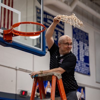 US History Teacher at CCHS! Head Boys Basketball Coach. Go Camels!