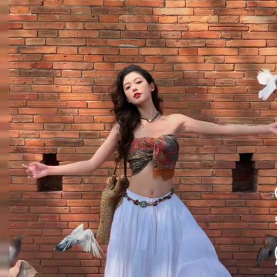 ZhuYu72021's profile picture. I am rooted, but I flow.
互fo，48小时未回关定期清理。搬运工、侵联删