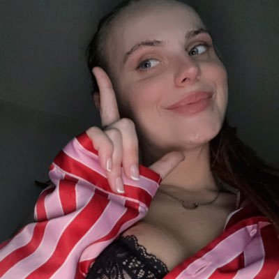 🌺StrictCruel findom fetishist lady👠 👸\ here to own you and your wallet|Dm with your tribute $30 |🔥So I can manipulate and control your life🌺