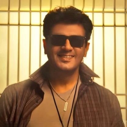 🕺loving myself ...
🌠 Thala veriyan😎
🌠 Madurakaaran✊
🌠Night travel lover 🚵
🌠 single💝