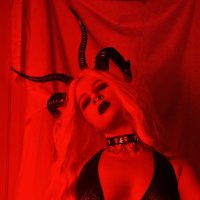 Eva đź–¤ (@00succubix00) 's Twitter Profile