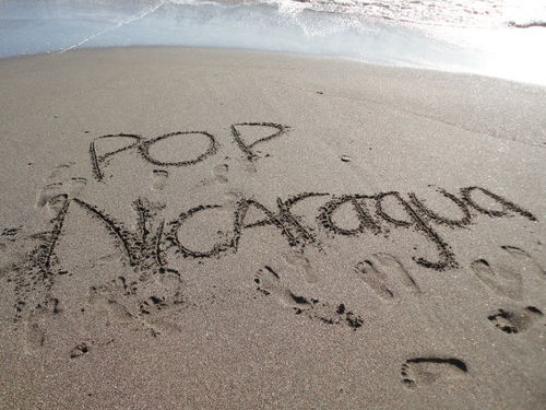 JB inspired us to make a change. P.O.P is a great cause, and we happen to live in Nicaragua, where they help out.
Andrea,Milka&Zoey:)
Volunteers:Fernanda