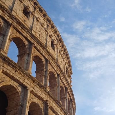 DesIna997's profile picture. 