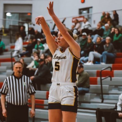 Monroe ‘26 | 5’11 | 4.79 GPA | Varsity🏀 PF/SG #5, Varsity⚽️ CB #13, Varsity 🏃🏼♀️ 1600 |✝️| emmaadolph@icloud.com