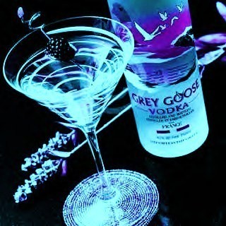 Onedrunknight's profile picture. Post your wild drunken stories at http://t.co/vniGU3e5KP