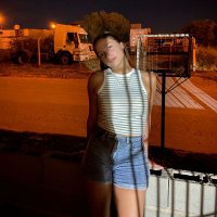 Luciana (@luciflores19) 's Twitter Profile
