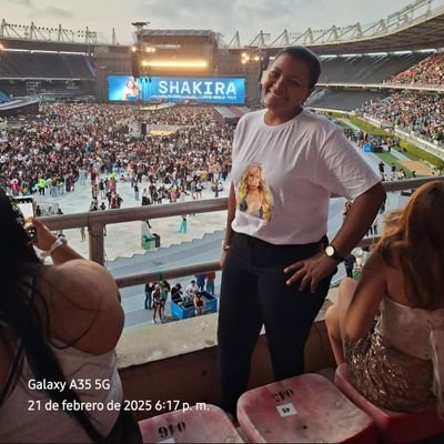 Little Monster de Corazón =) Bienvenidos a Twitter de Dani Pao orgullosamente dé los venados Cesar Colombia Castillista 💚💚