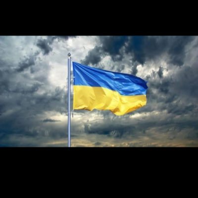 Irish whiskey enthusiast - Irish whiskey collector - becoming a fan of Scottish whisky 🥃 aka @shanel23 🇺🇦 Migrated to Bluesky @shanel23