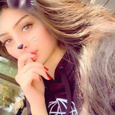 لاتعطي الملقوف فرصة يتدخل ويتلقف بحياتك ويعارض ويفرض رايه ، اول مايبدأ مشروع الاسقاطات واللقافةوالتوجيهات على طول ادعسه برجلك، تضخم الذات الخايس مايمشي عندي 💦