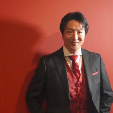 9/14(日)「ウルトラマン魂2025」出演。ミュージカル 『Jeanne d’Arc -ジャンヌ・ダルク-』 2025年10/2〜10/13(Wキャスト全24ステ) ウッディシアター中目黒 シノン班 ジャン・ブレアル/ピエール・コーション(司教)役で出演。洗足学園音楽大学ASコース歌唱講師。