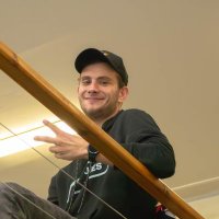 Rems Ratņikovs (@hkj_apskatnieks) 's Twitter Profile Photo