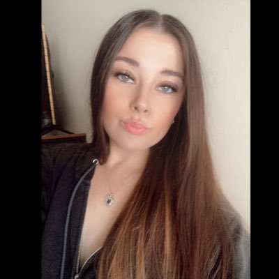 maeee123451's profile picture. spicy pisces ☆💜 insta; @kaylamaenoble_xo