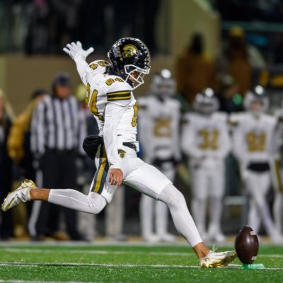 K/P @ Carrollton High School 2026’ | 1st Team All Region 6A Football | email: Landonjulianvargas84@gmail.com | Cell: 678-340-7623