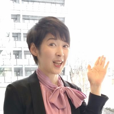 個人アカです。ジャズ、HZETTRIO大好き。
地方局アナウンサー。ナレーション受賞歴多数。
ジェンダーと多様性に関心があります。
個別の仕事もお受けします⇒DMでご相談ください