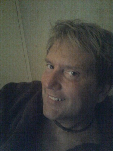 hair stylist, would like to expand  to be at my full potential