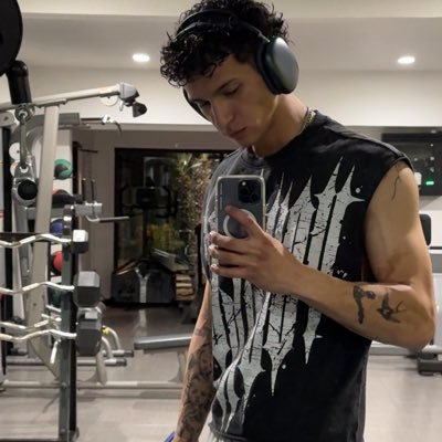 Jp_Garcia142's profile picture. 