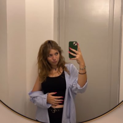 florbrussa_'s profile picture. @user1135663210